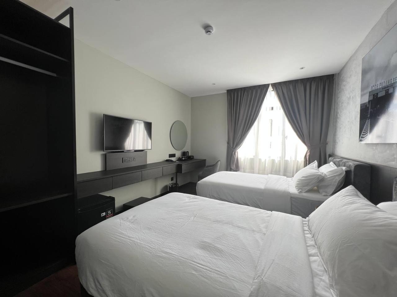 All In Hotel Кангар Экстерьер фото