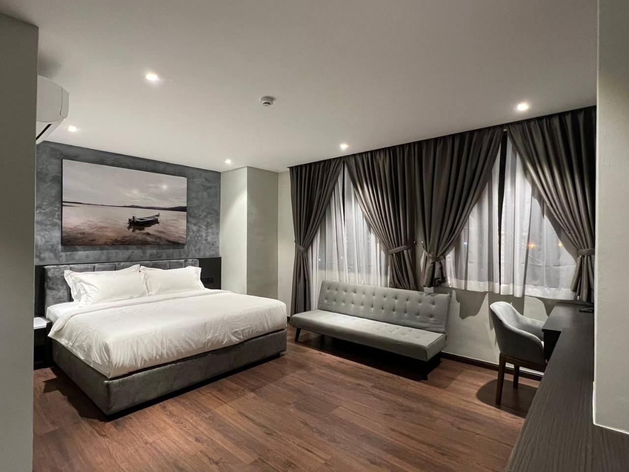 All In Hotel Кангар Экстерьер фото