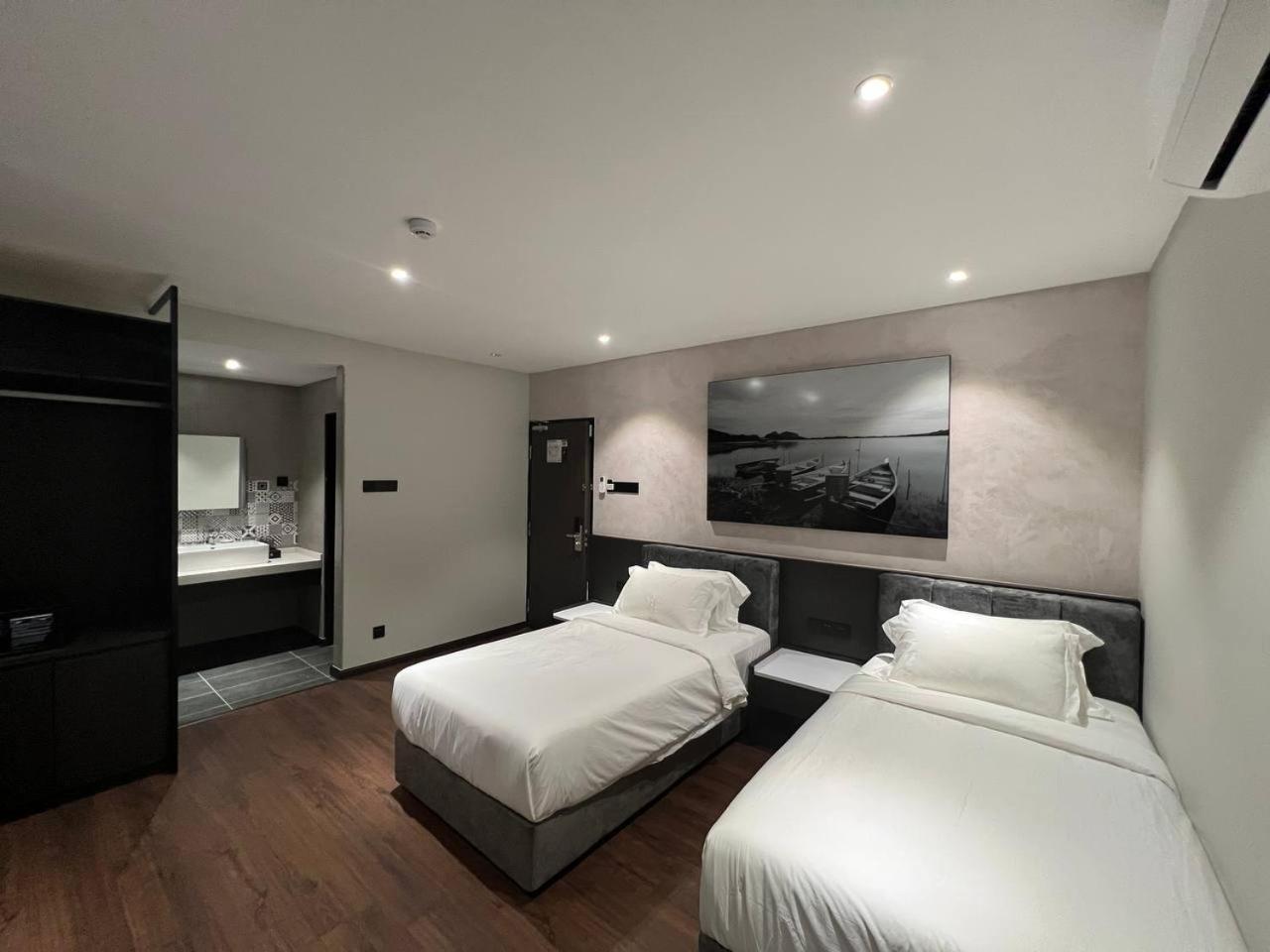 All In Hotel Кангар Экстерьер фото
